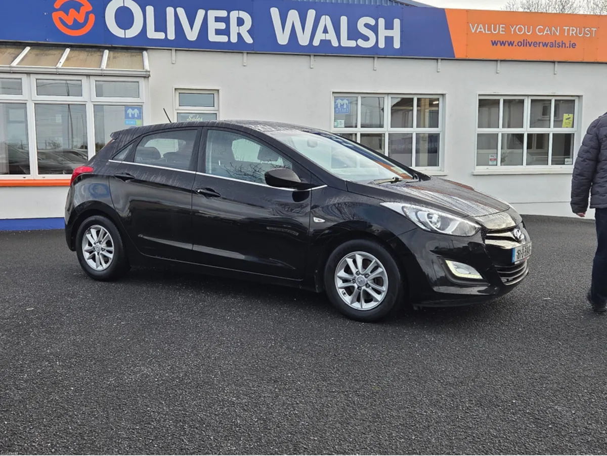 Hyundai i30 SE BLUE DRIVE 110PS 5DR - Image 3