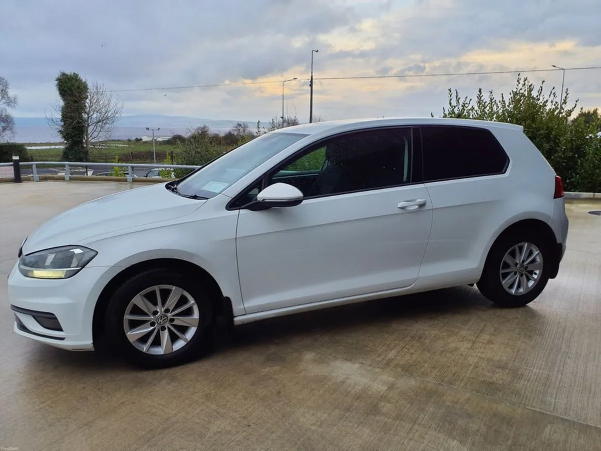 Volkswagen Golf 1.6 Tline TDI 115HP 3DR - Image 3