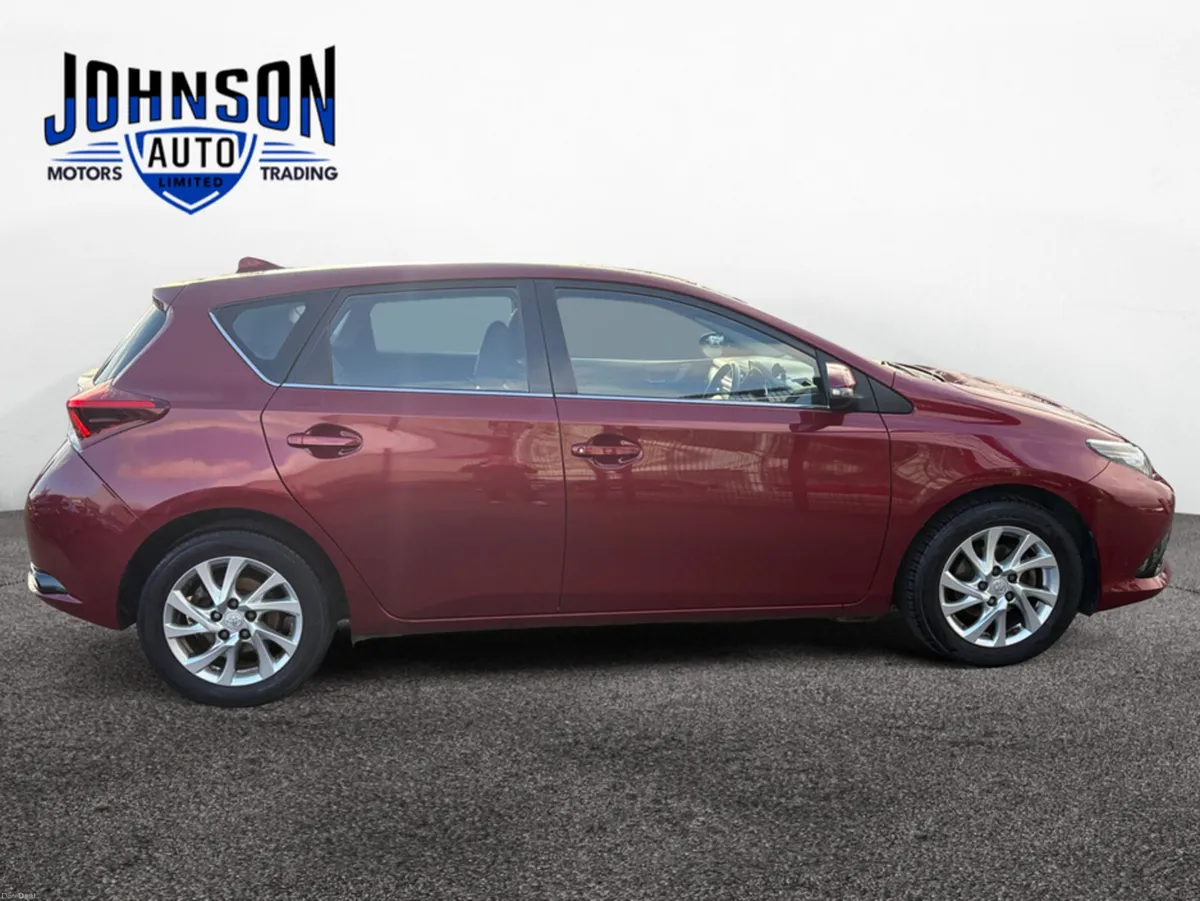 Toyota Auris 1.2 T ICON 116BHP 5DR Low KLMS - Image 4