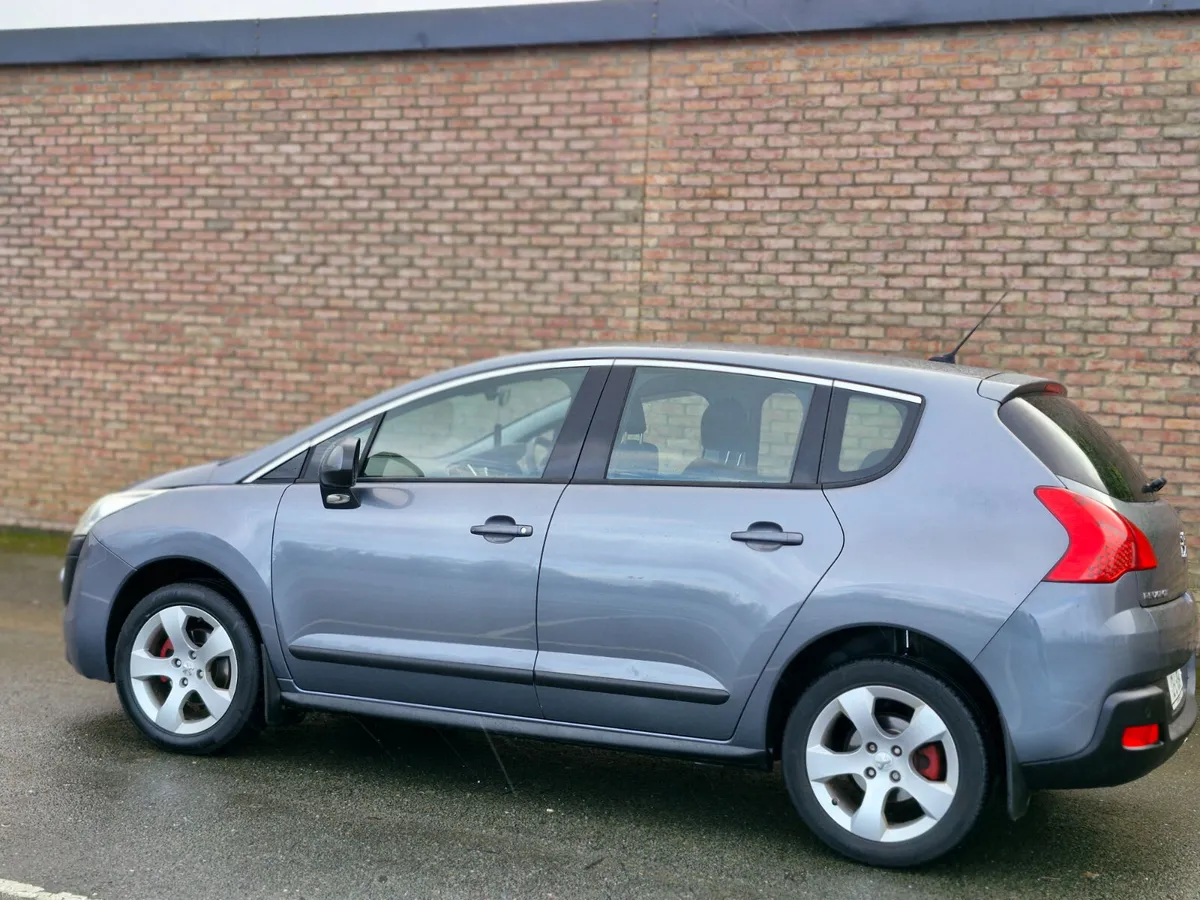 Peugeot 3008 1.6 HDI SPORT - Image 3