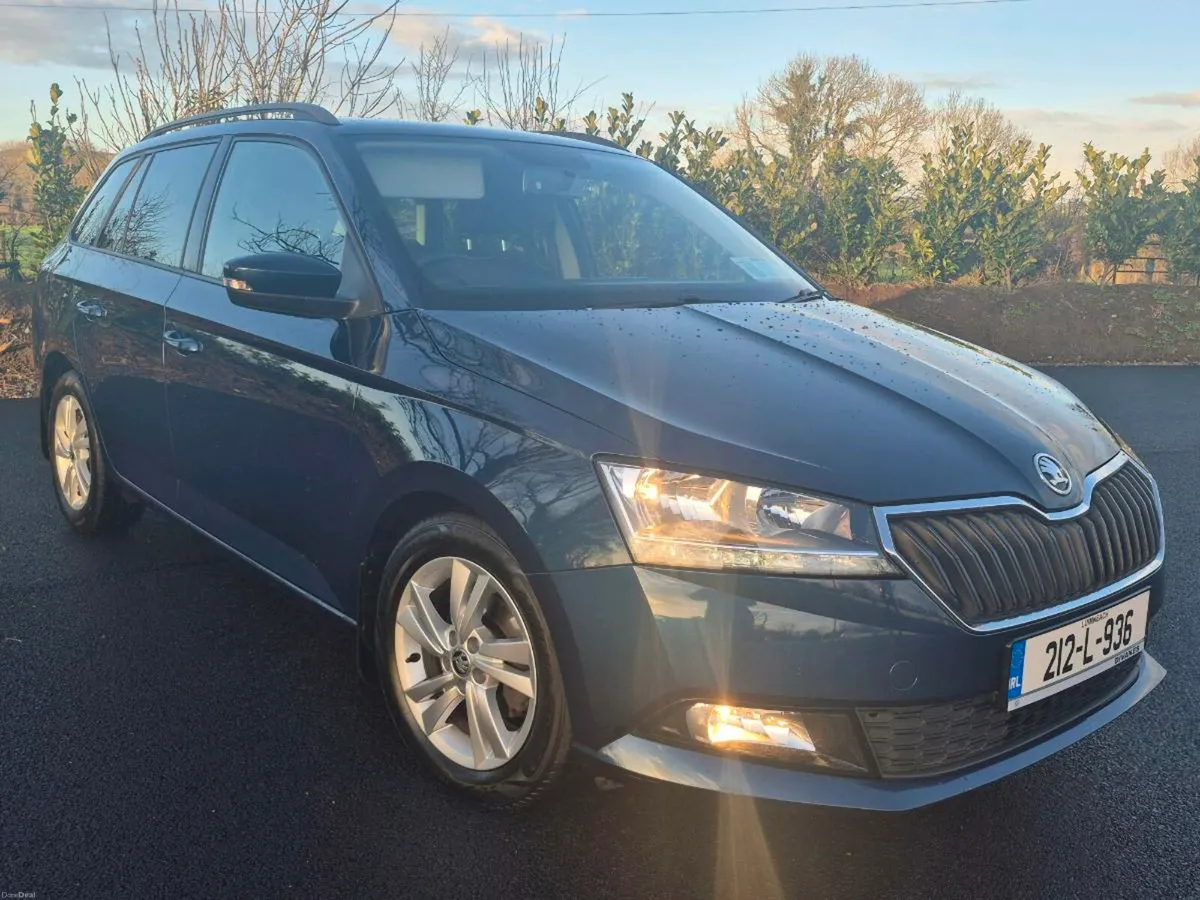 Skoda Fabia Estate 1.0TSI 95HP - Image 3