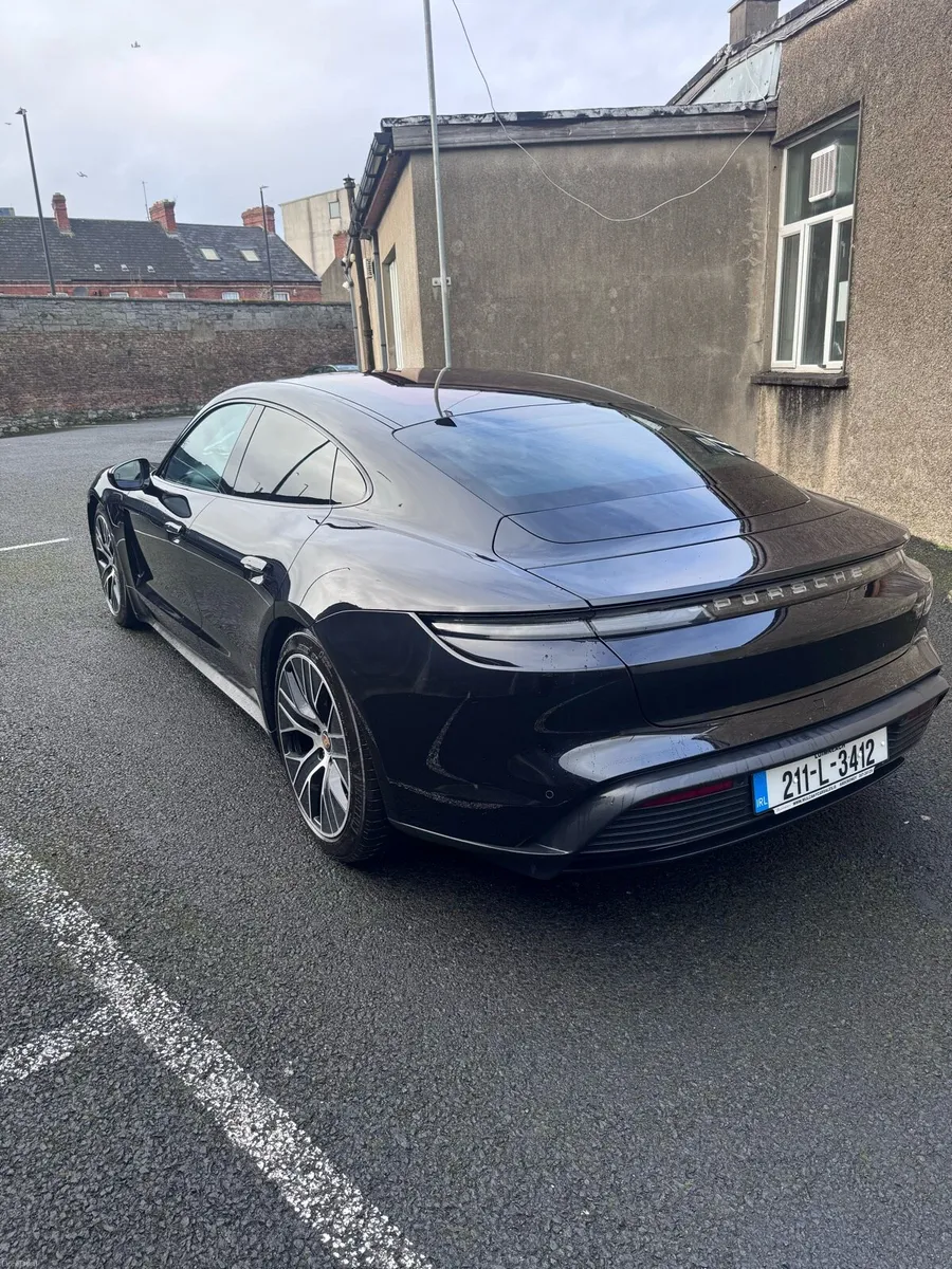 Porsche Taycan 4s 93KW - Image 3