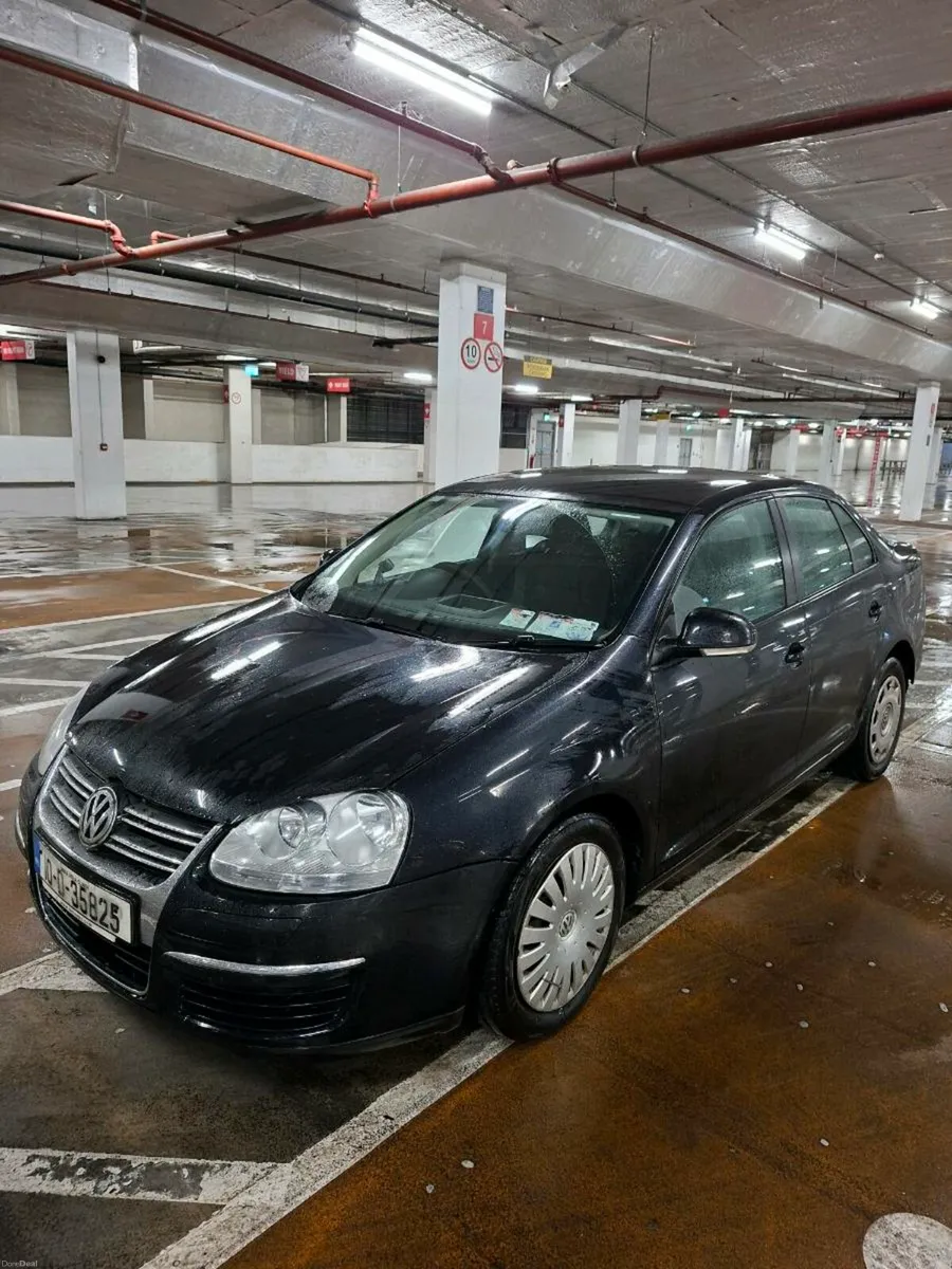VW JETTA 2010 - Image 2