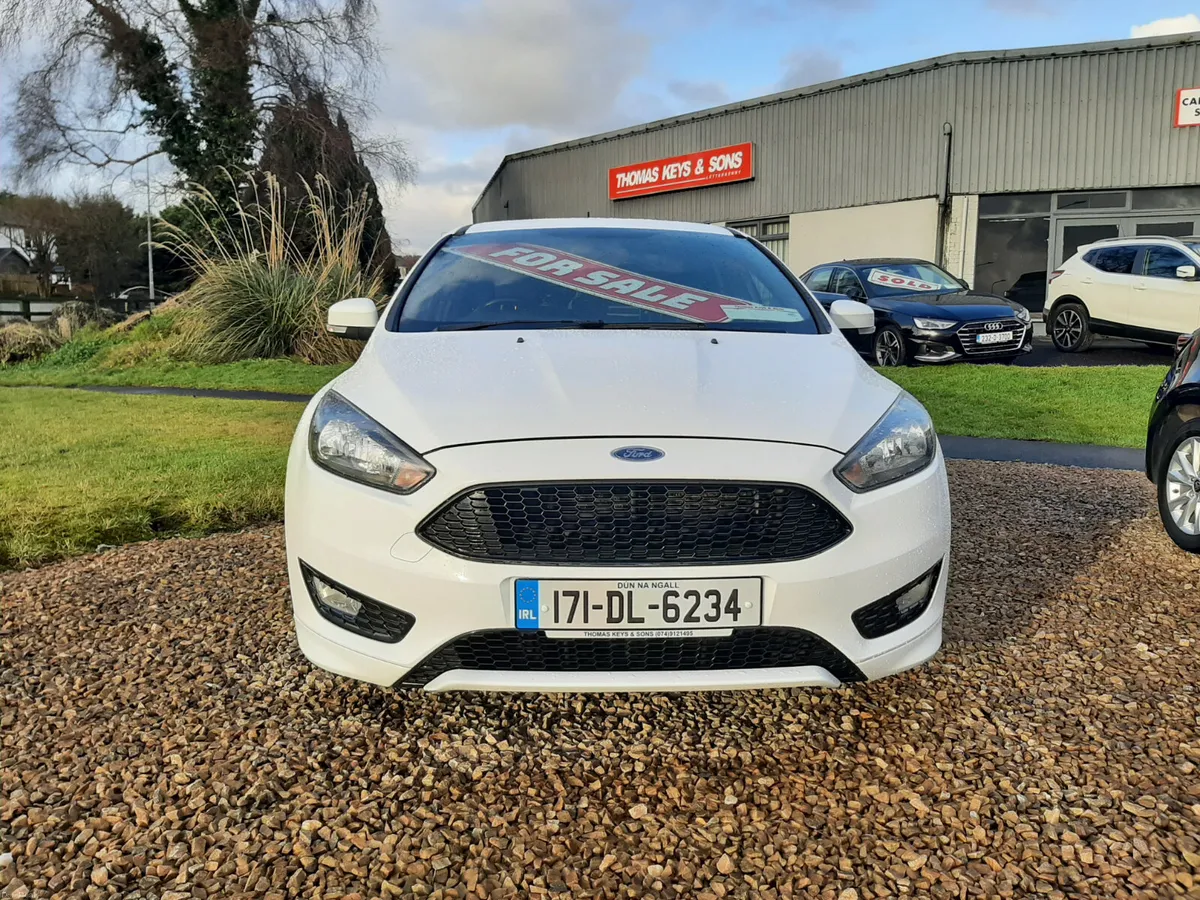 2017 Ford Focus ST-Line 1.5tdci 120 - Image 3