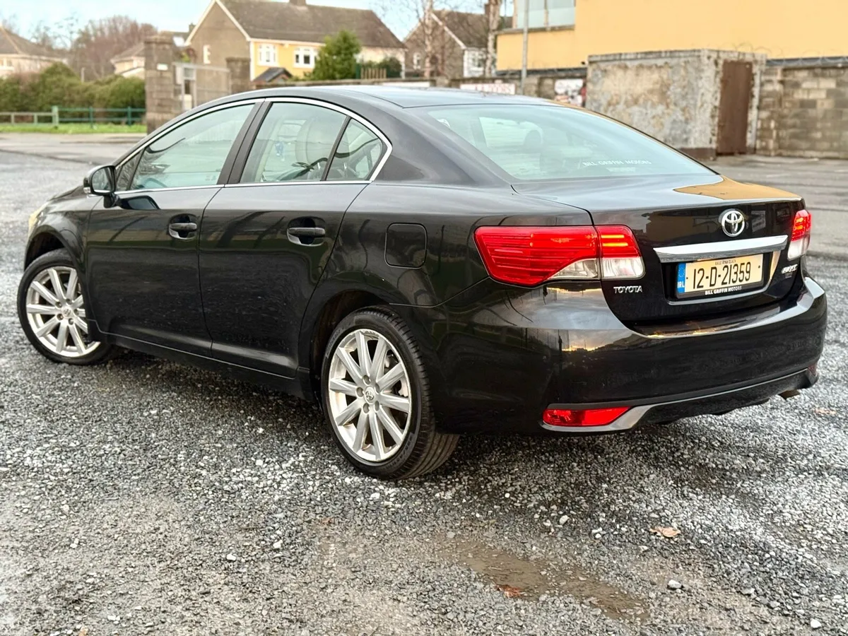 Avensis 2.0 D4D Big Spec new Nct - Image 2