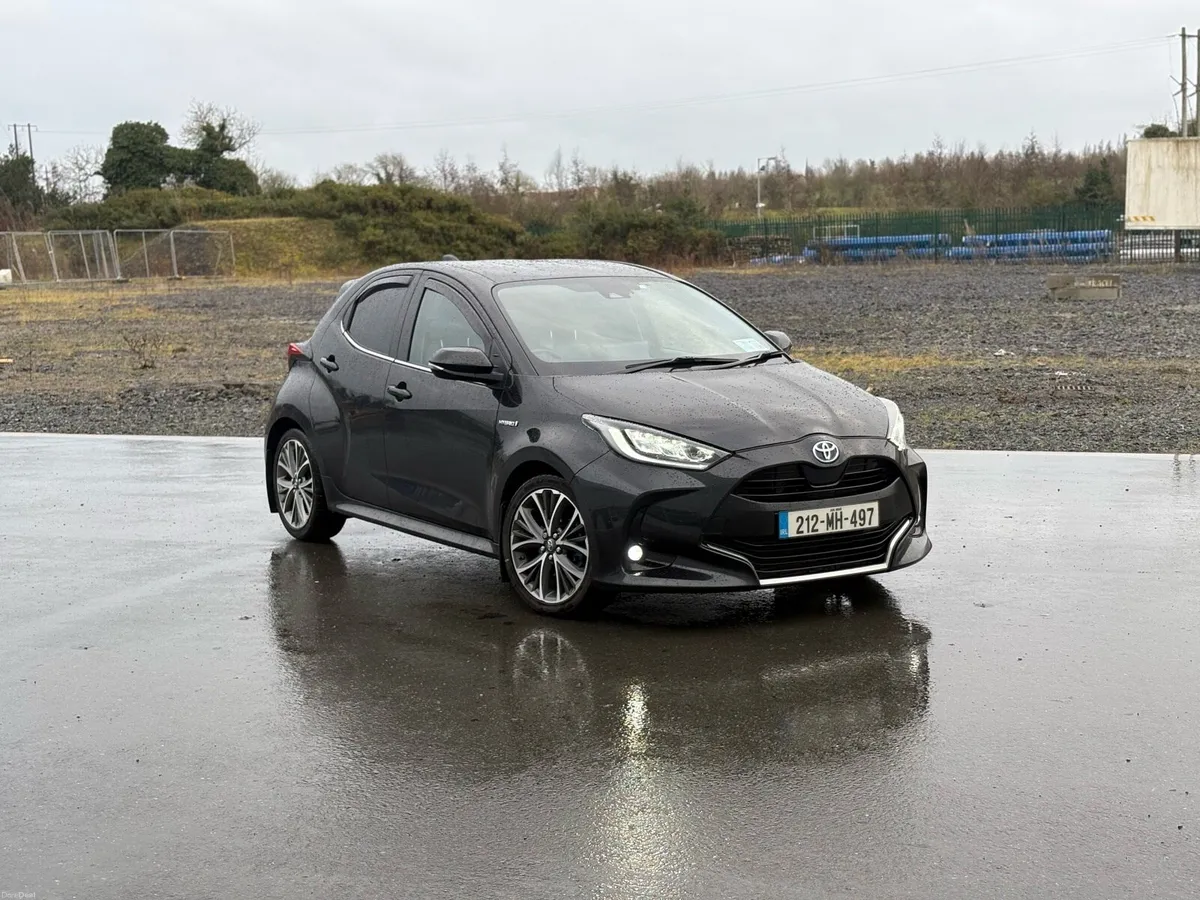 Toyota Yaris Platinum - Image 1