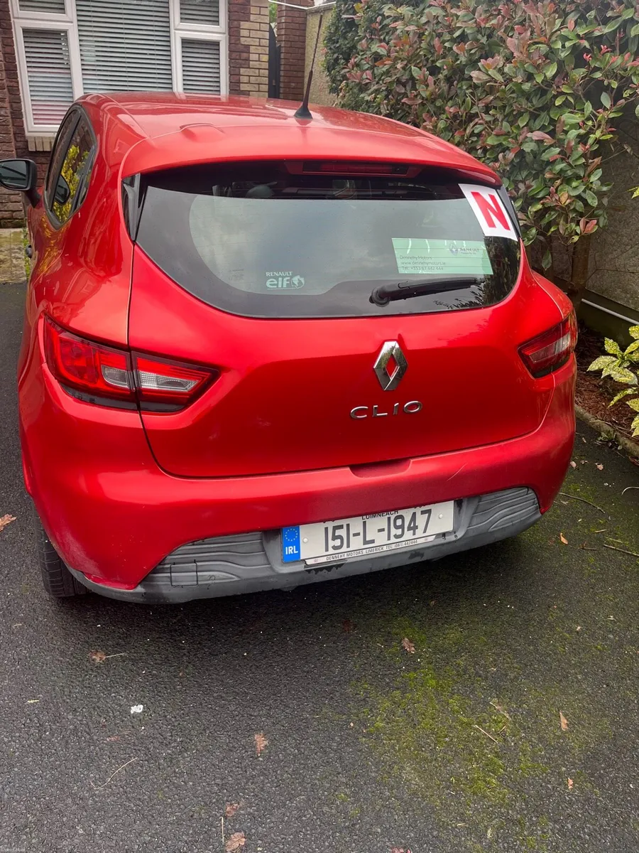 2015 Renault Clio - Image 2