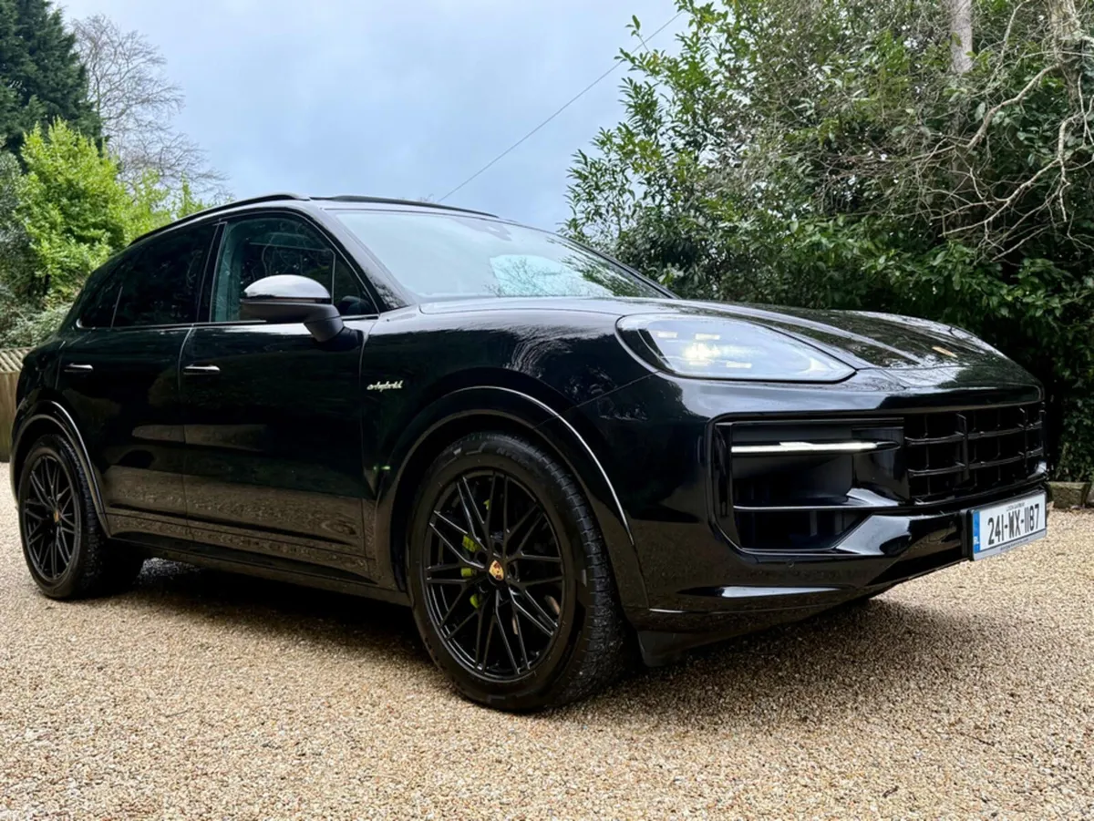 Porsche Cayenne E-HYBRID - Image 2