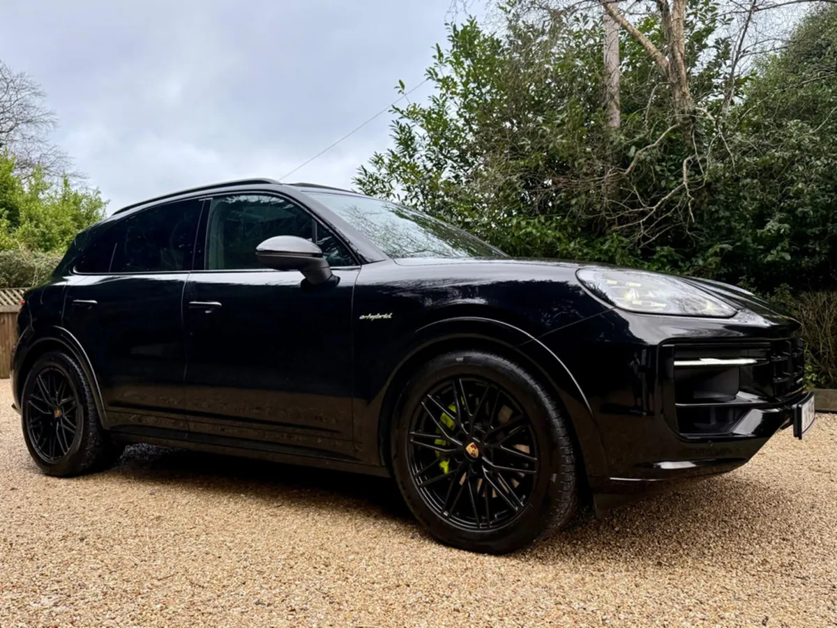 Porsche Cayenne E-HYBRID - Image 3