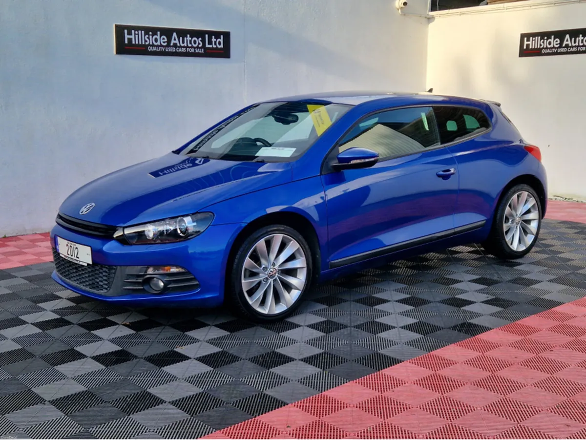 Volkswagen Scirocco SPORT 3DR  1.4  PETROL - AUTOM - Image 4
