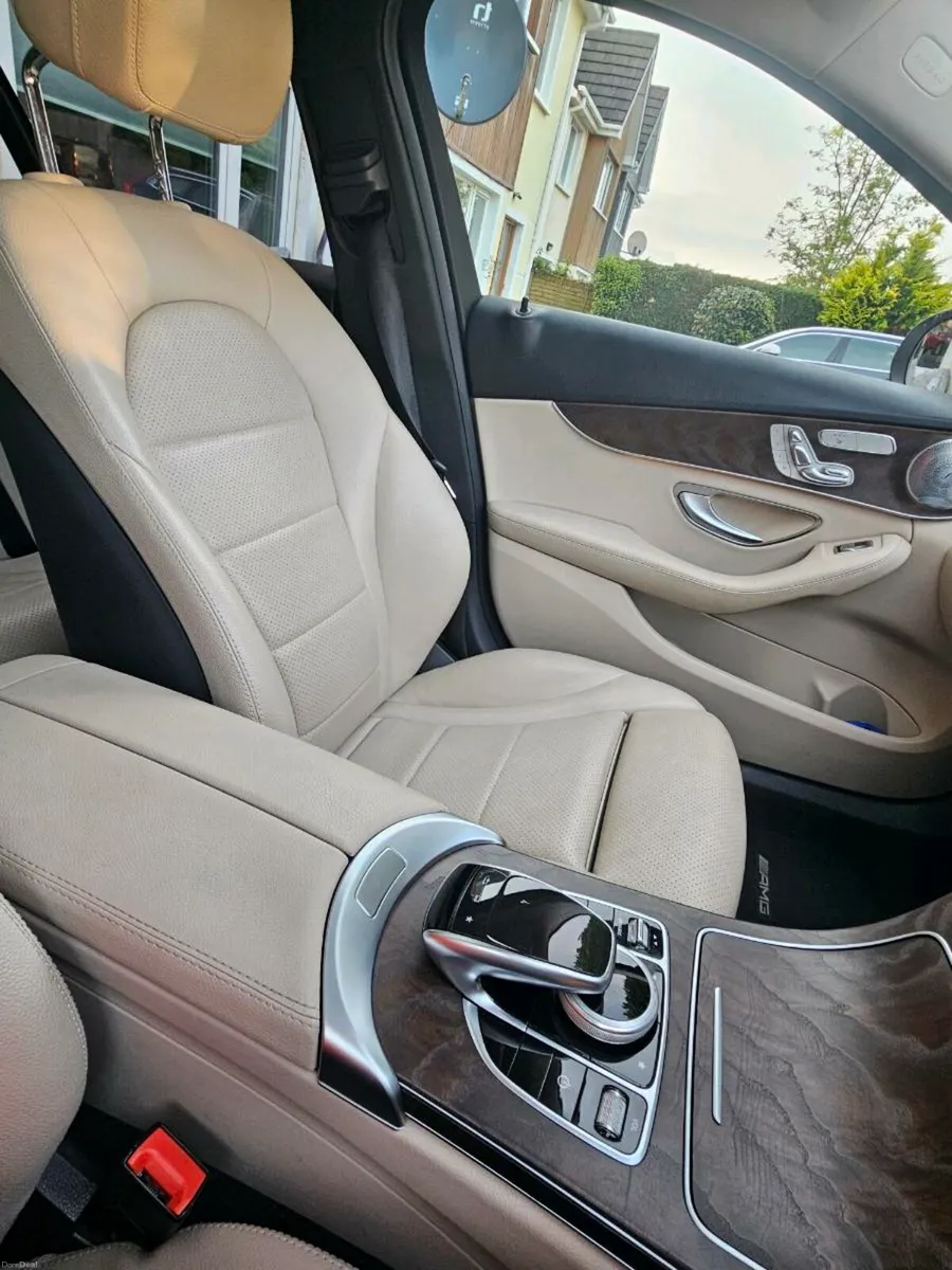 Mercedes C350e Premium Sport Spec - Image 5