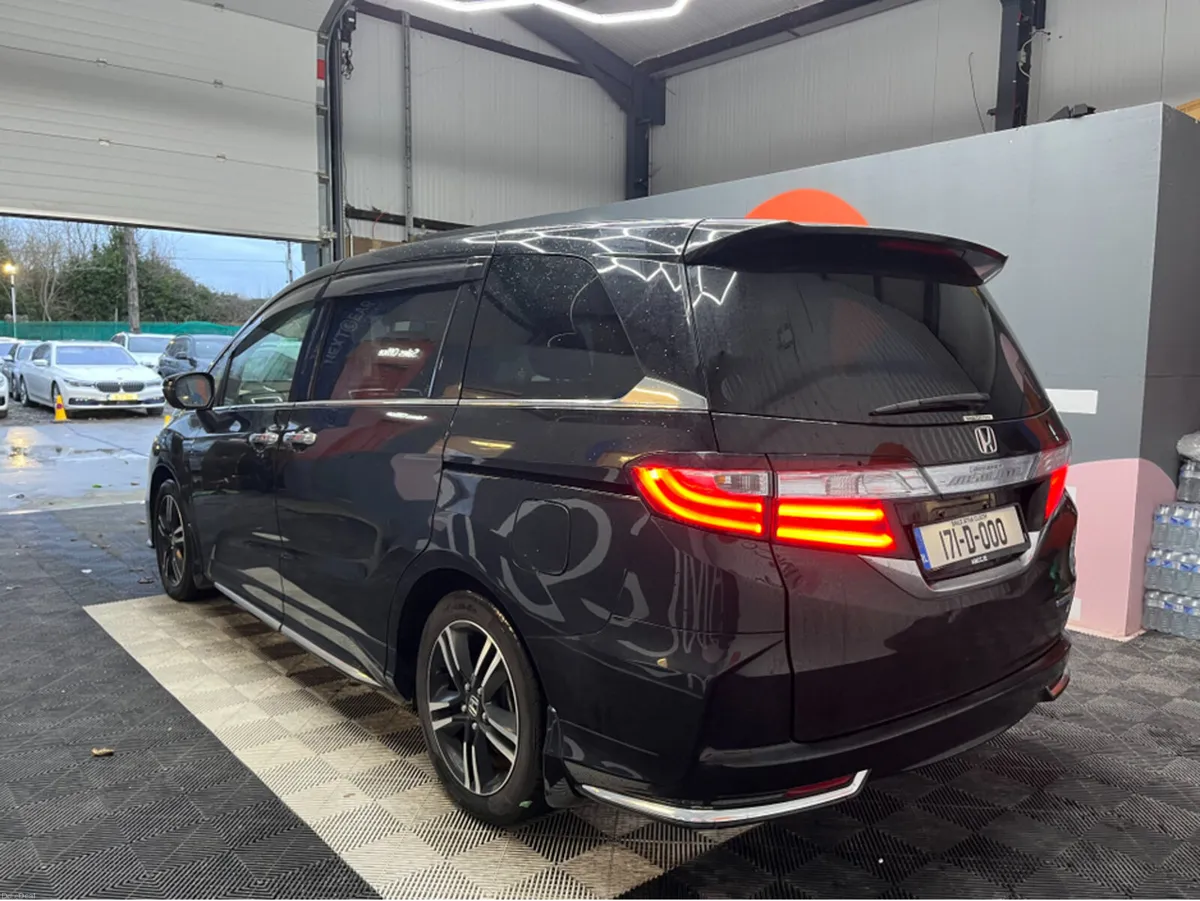 Honda Odyssey 2017 HONDA ODYSSEY 7 SEATS 2.0 AUTOM - Image 4