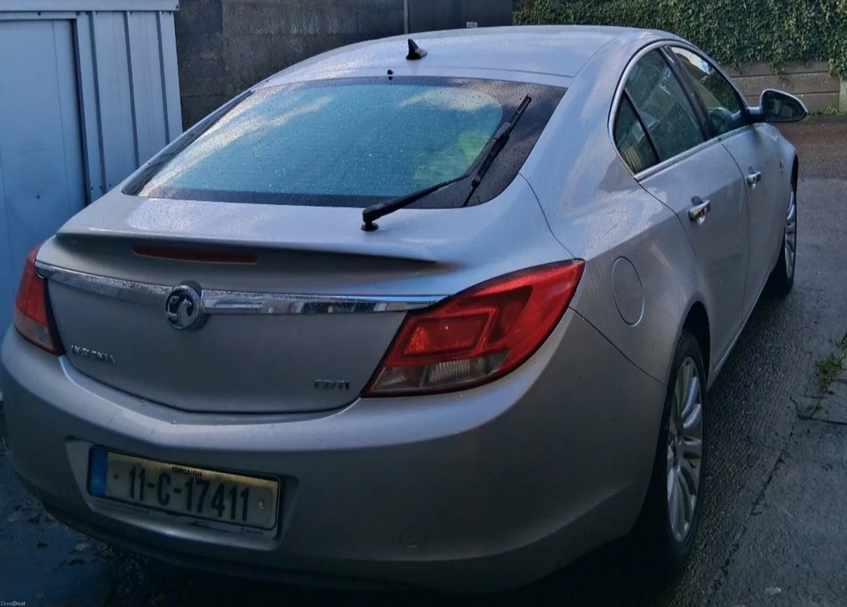 Vauxhall Insignia 2011 - Image 3