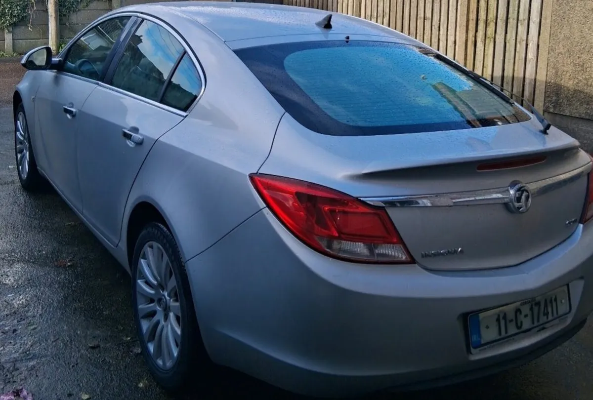Vauxhall Insignia 2011 - Image 4