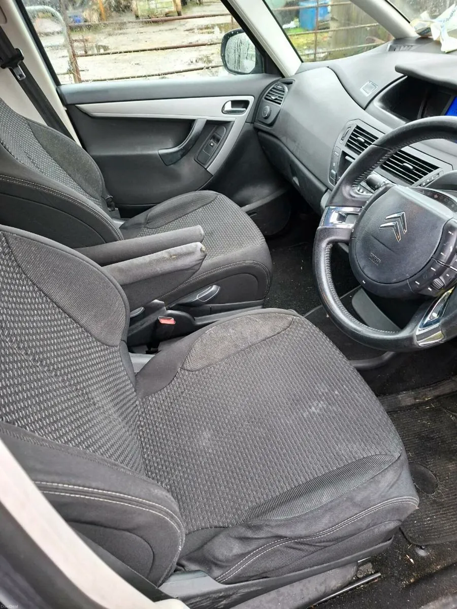 CITROËN C4 2009 AUTOMATIC 7 SEATER - Image 4