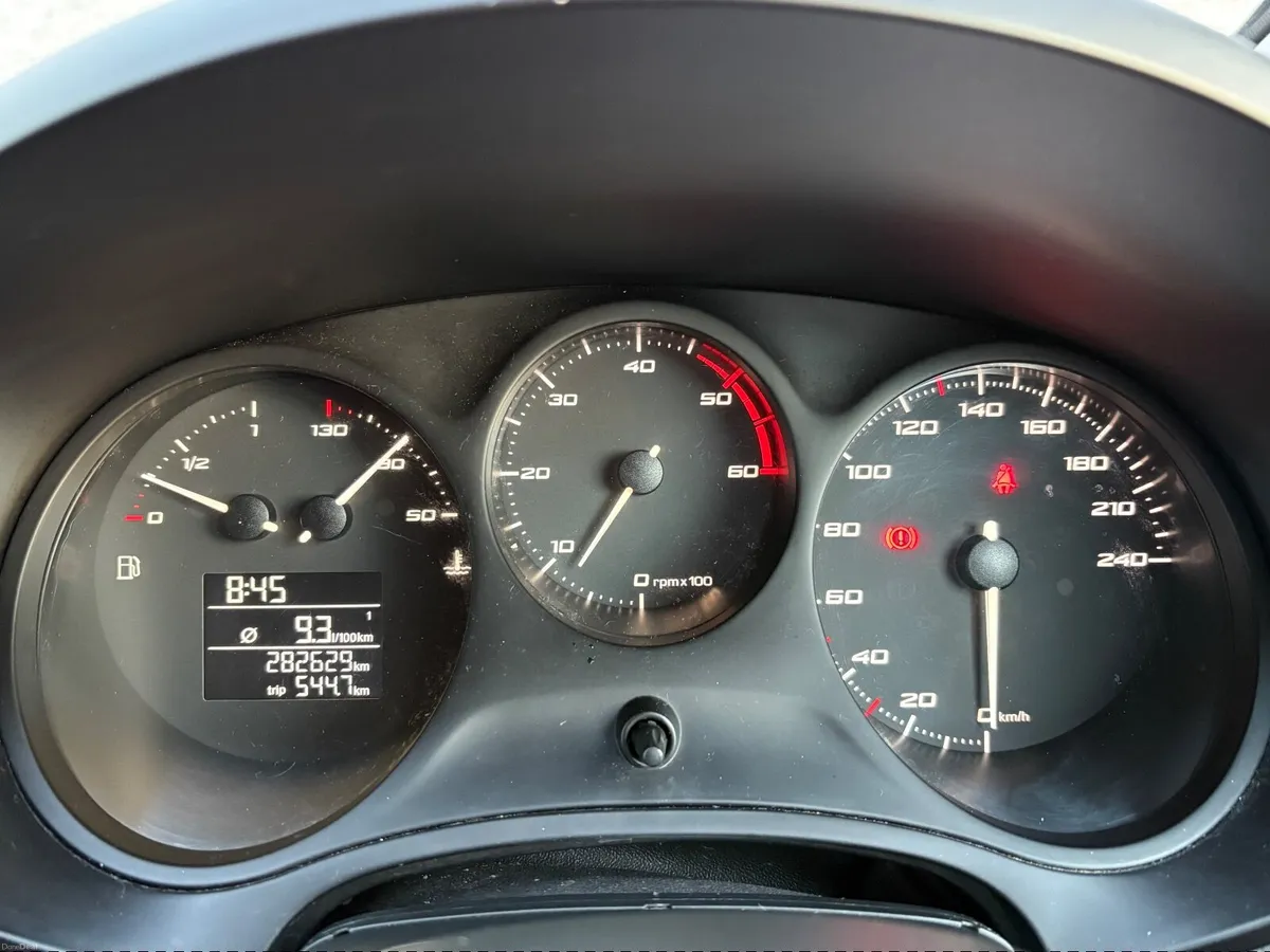 SEAT Leon 2011 - Image 2