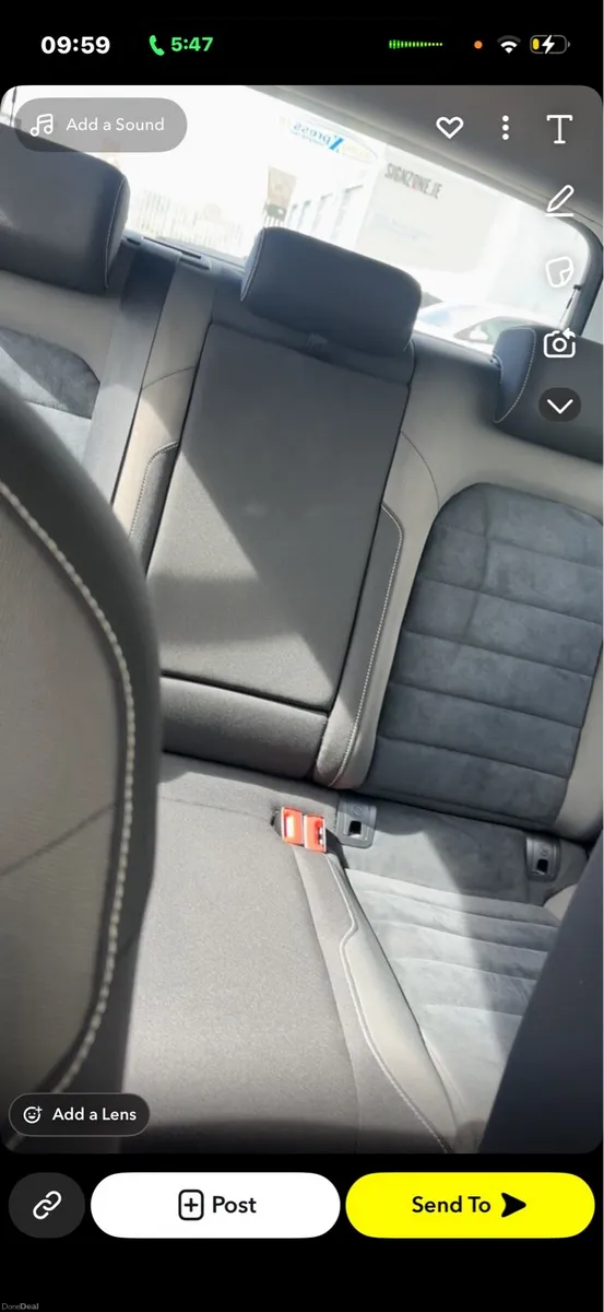 Volkswagen Golf - Image 4