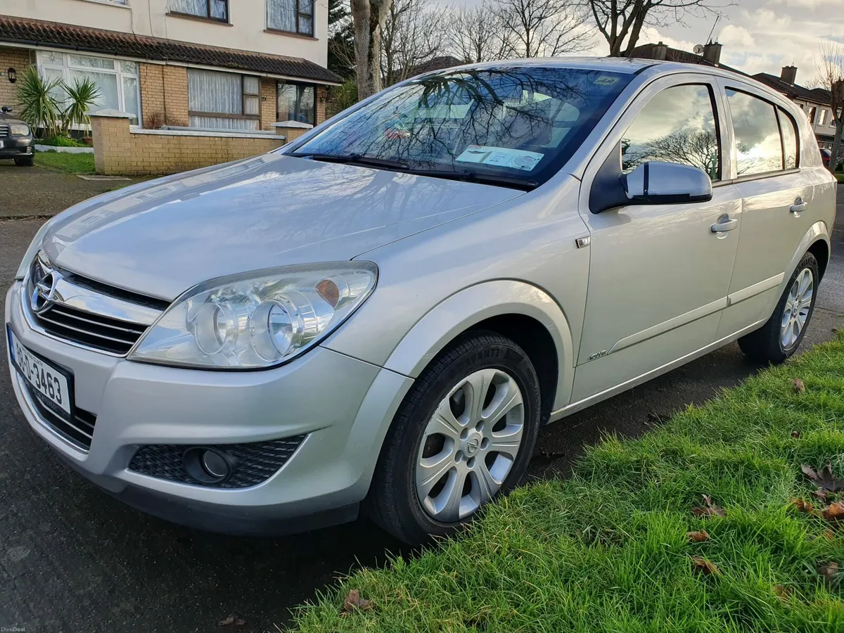 Opel Astra NCT 01/27 Low Kms FSH - Image 4