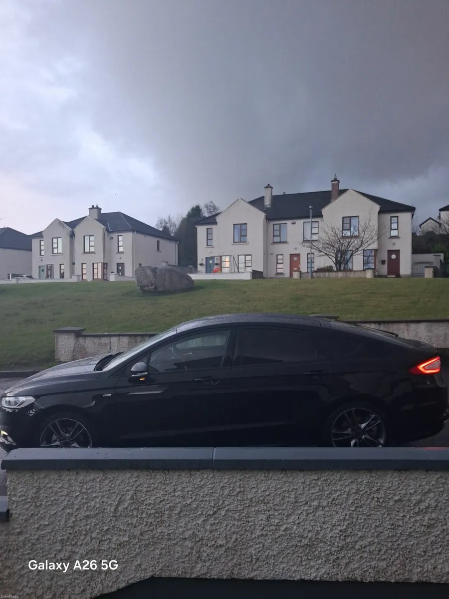 Ford Mondeo 2017 - Image 2