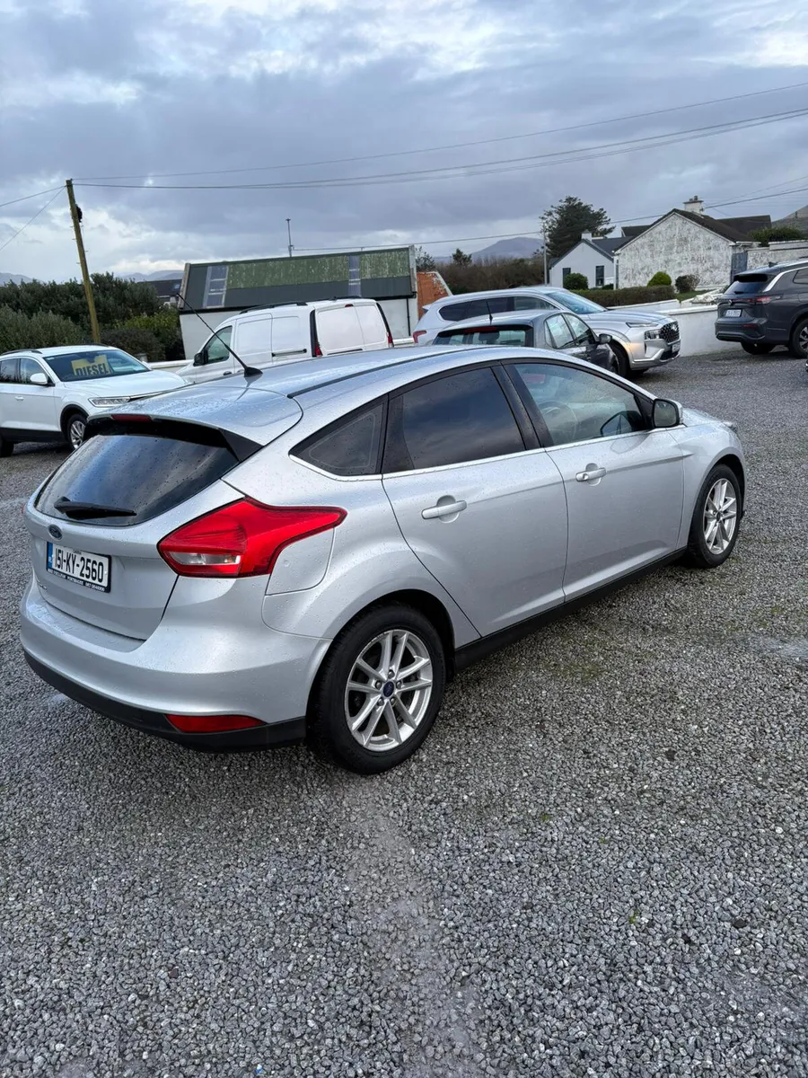 Ford Focus 2015 - Image 3