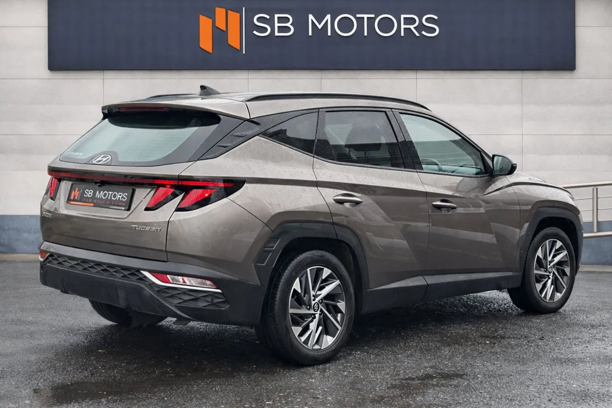 2021 HYUNDAI TUCSON EXECUTIVE TAX & NCT 57K - Image 6