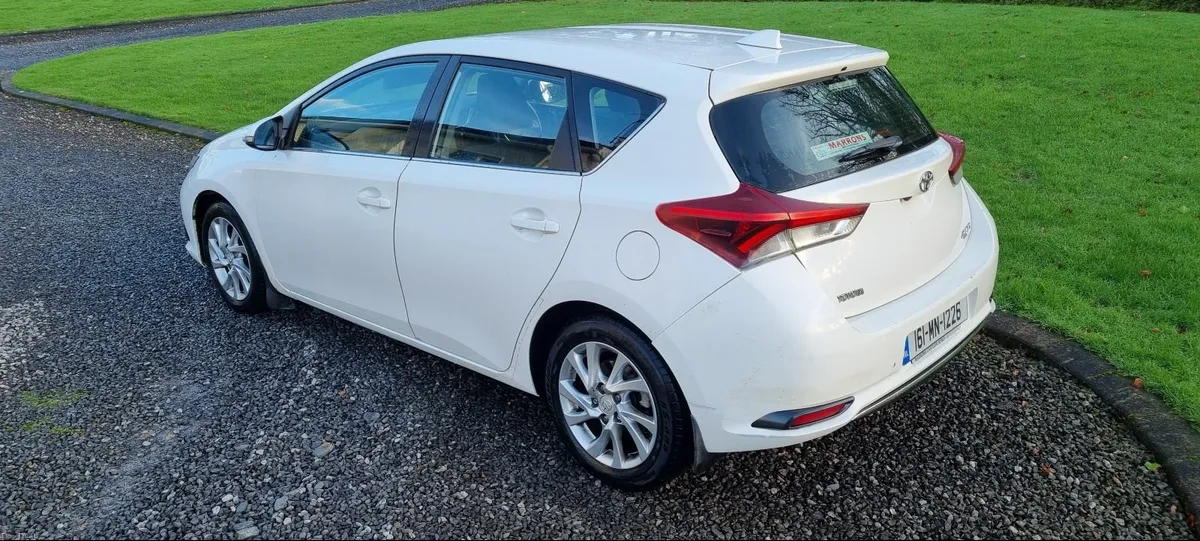 161 Toyota Auris 1.4 D4D Luna Low Kms - Image 4