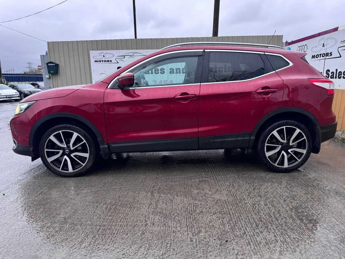 152 Nissan Qashqai 1.5D SVE 360 Pan Roof  Warranty - Image 2