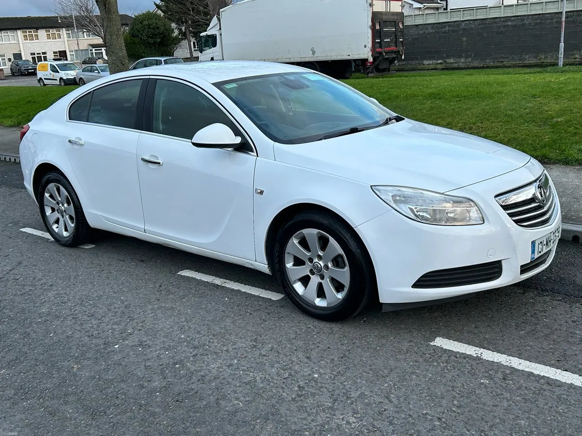 131 VAUXHALL INSIGNIA 2.0 CDTI SE NAV 5DR NEW NCT - Image 1