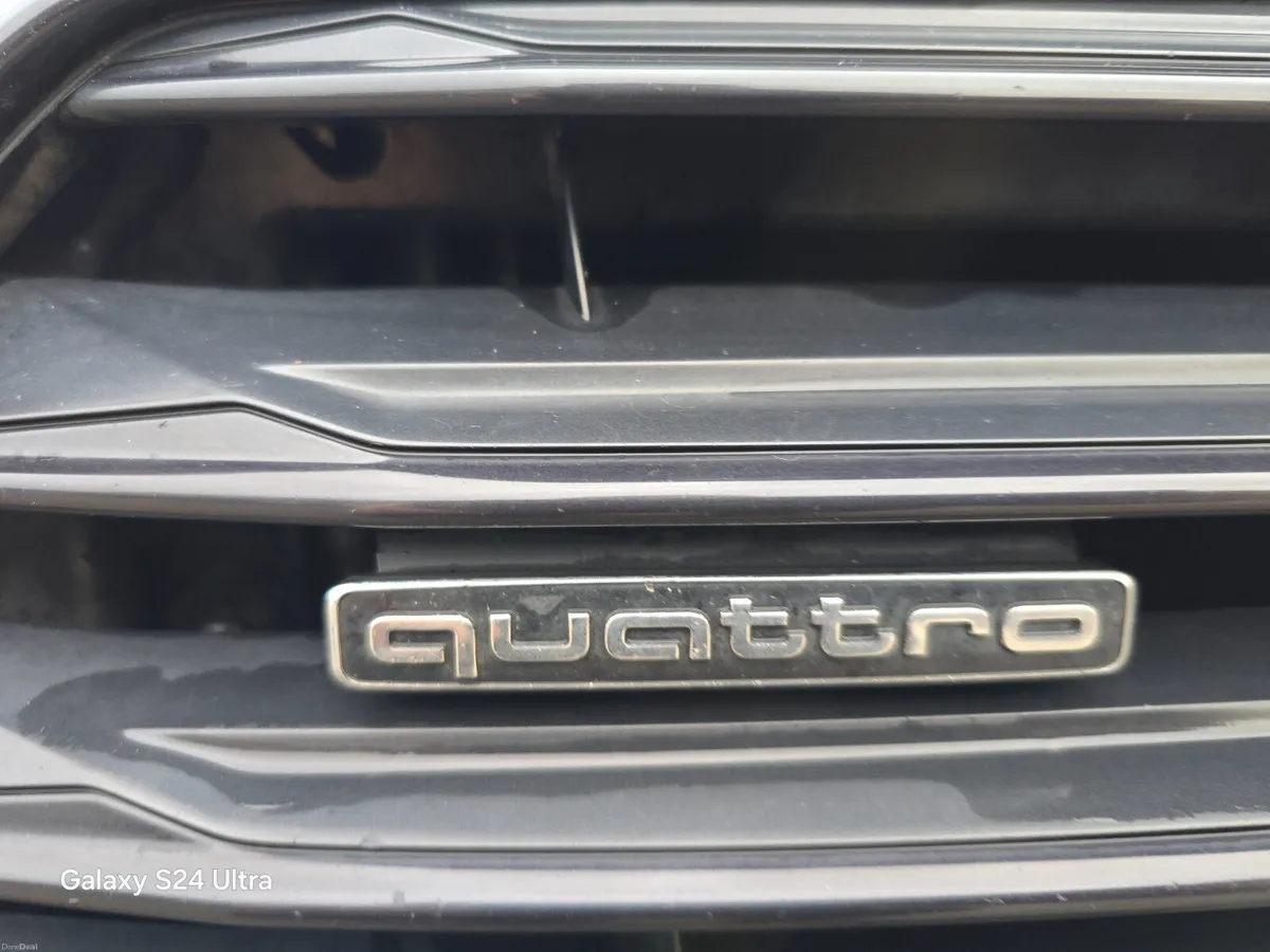 Audi A4  S line Quattro - Image 3