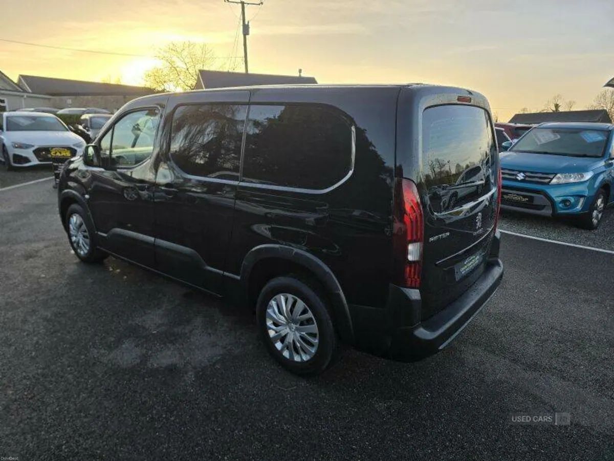 Peugeot Rifter Active Long (7 seats) - Image 3