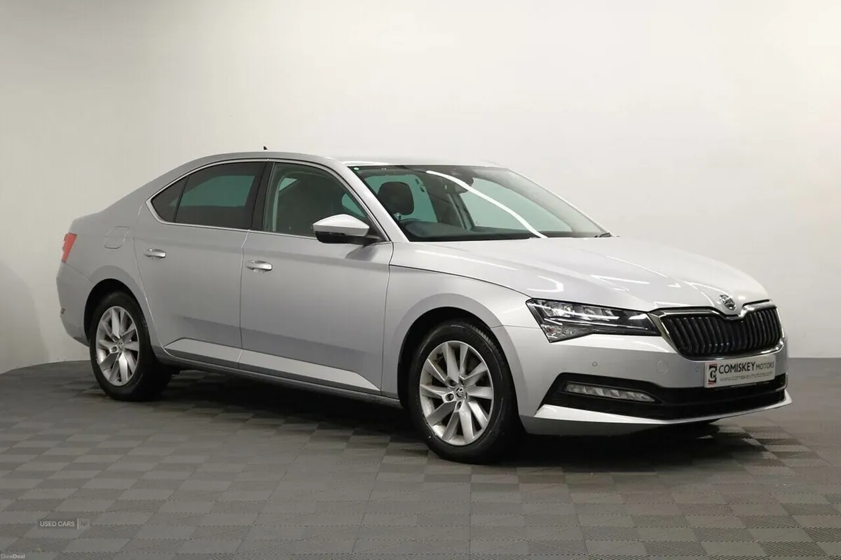Skoda Superb TDI SE Technology - Image 1