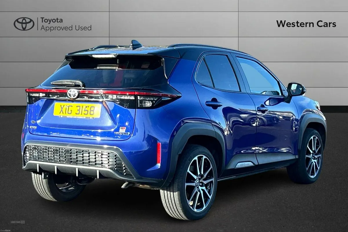 Toyota Yaris Cross 1.5 VVT-h GR SPORT E-CVT Euro 6 - Image 2