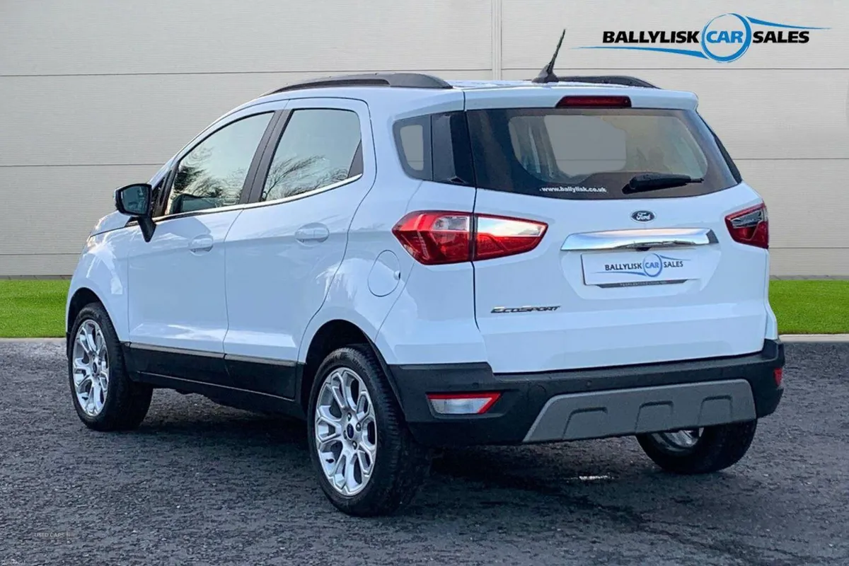 Ford EcoSport 1.0T 125PS Titanium in White with 22 - Image 2
