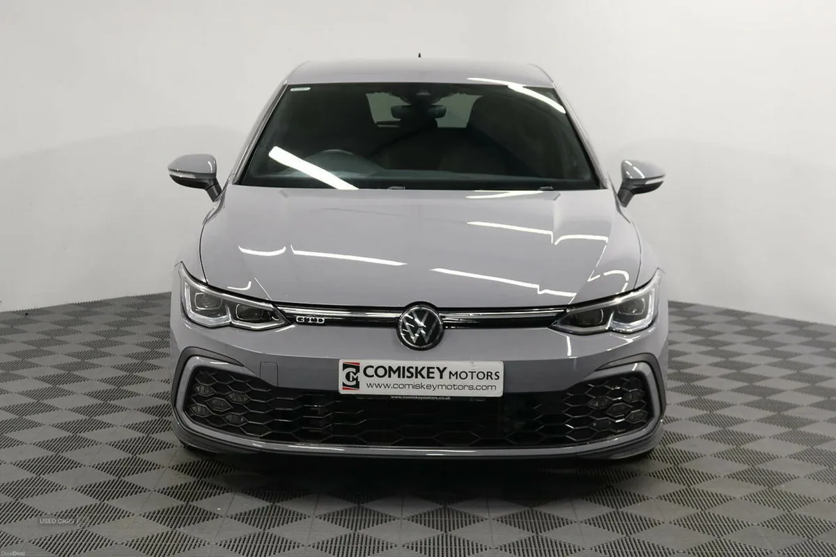 Volkswagen Golf TDI GTD - Image 2
