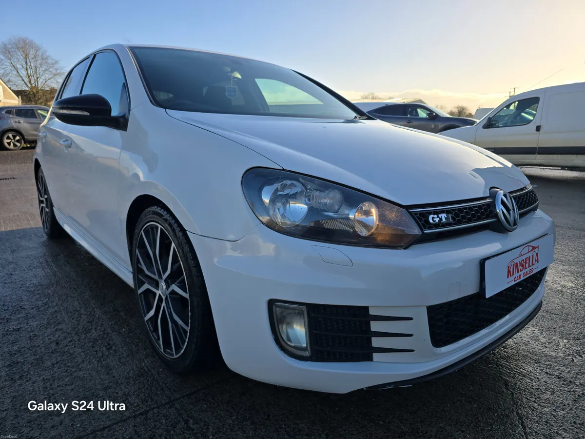 Volkswagen Golf 1.6 tdi  2011 - Image 3