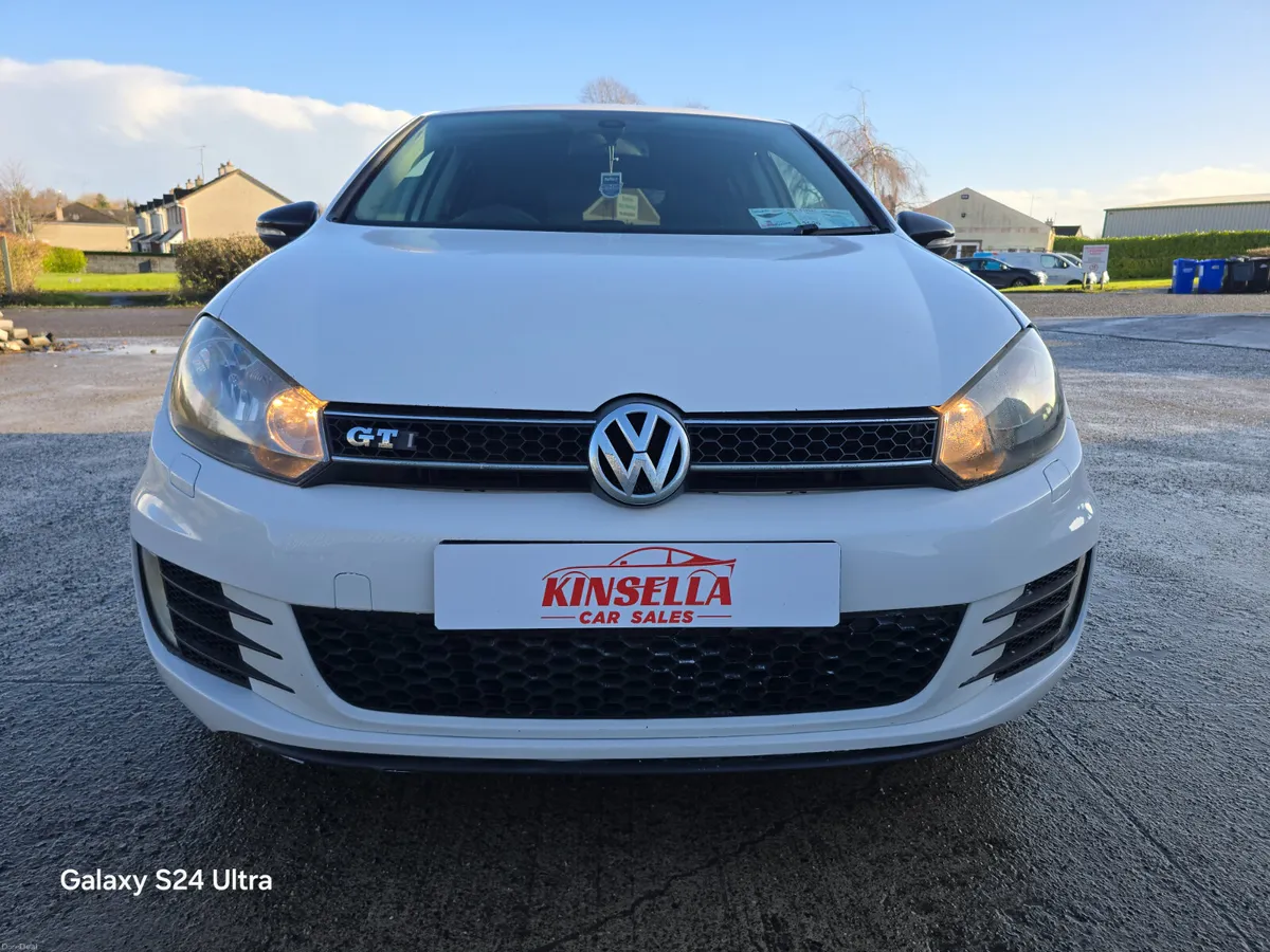 Volkswagen Golf 1.6 tdi  2011 - Image 2