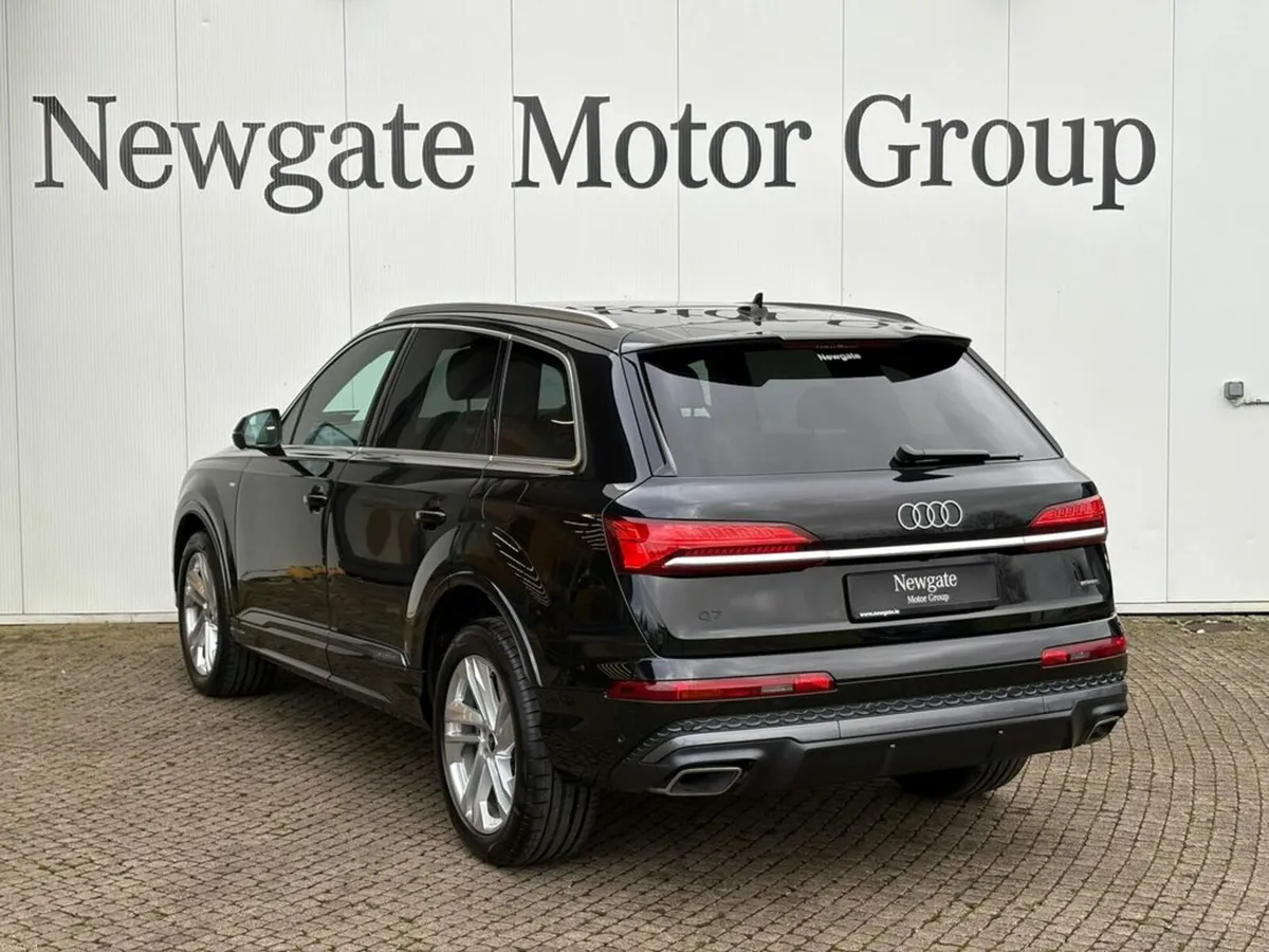 Audi Q7 TFSI 55E QUATTRO S LINE - Best Value in Ir - Image 3
