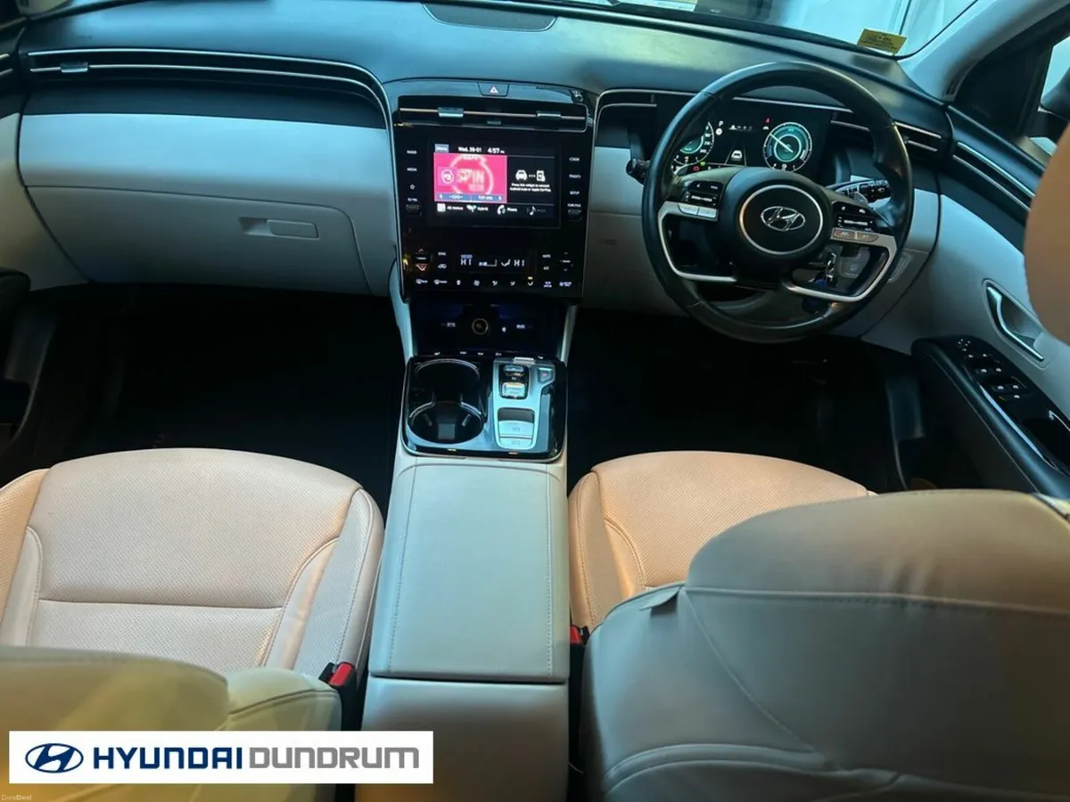 Hyundai Tucson Exeecutive HEV 5DR Auto - Image 1