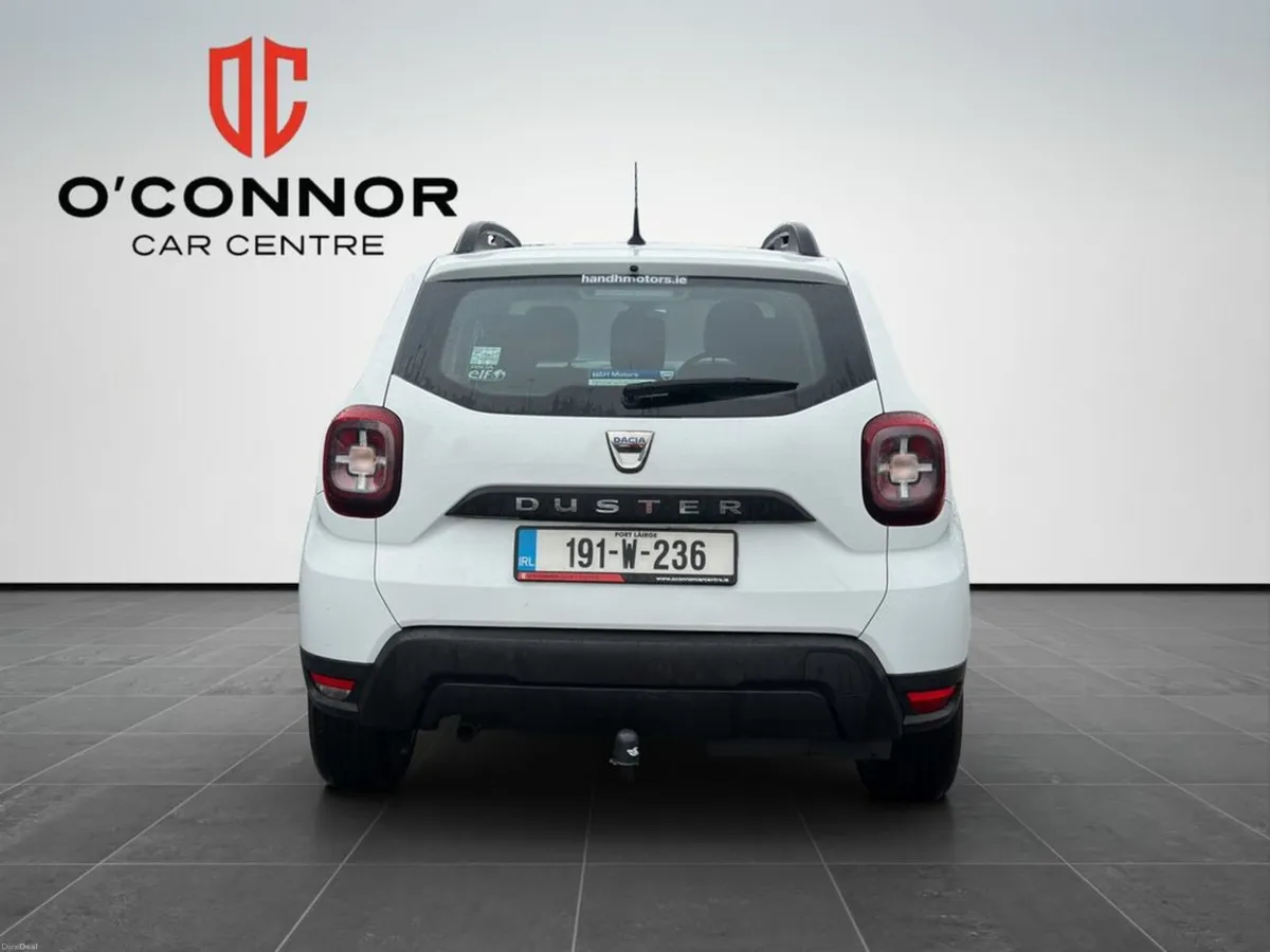 Dacia Duster Essential Blue DCI 115 4DR - Image 4