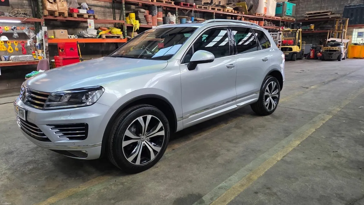 Volkswagen Touareg 2016 - Image 1