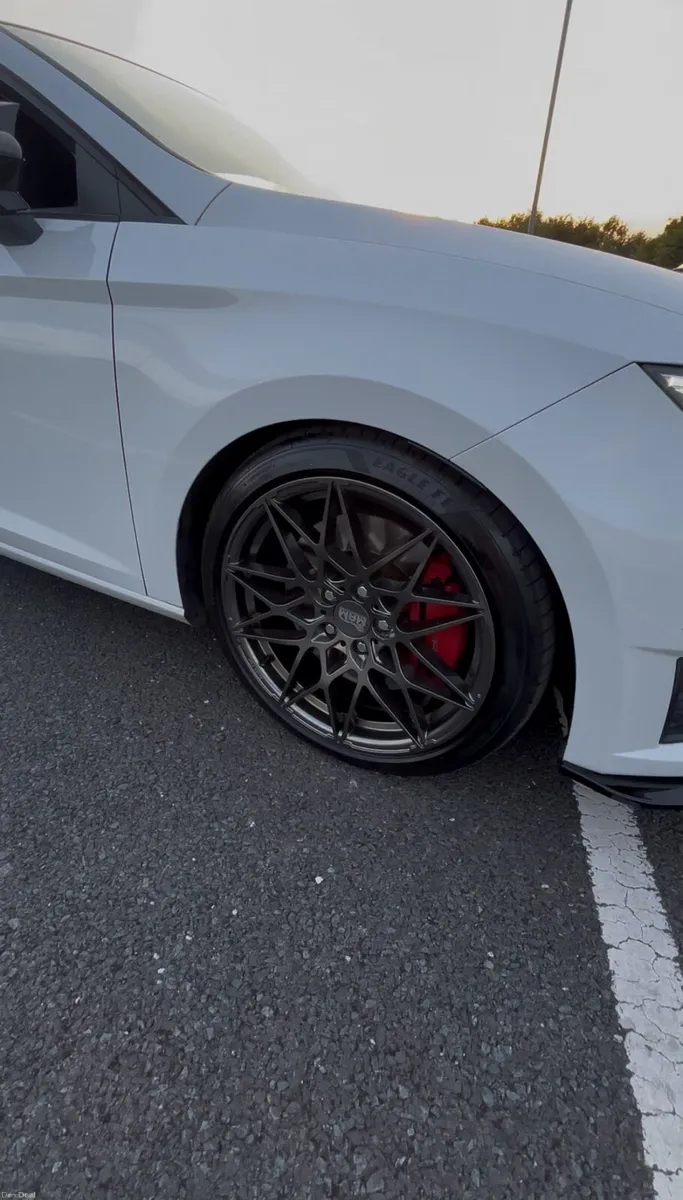 Seat Leon Cupra 280 - Image 4