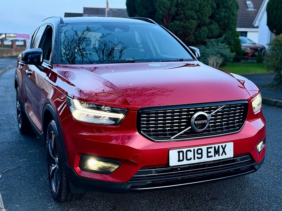 2019 Volvo XC40 R-Dynamic 2.0D * £10,299 * - Image 2