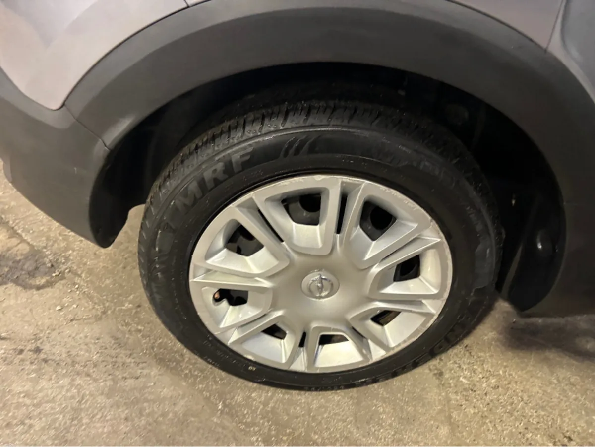 Opel Crossland X 1.2 83PS - -PET-5SP 5DR X - Image 2