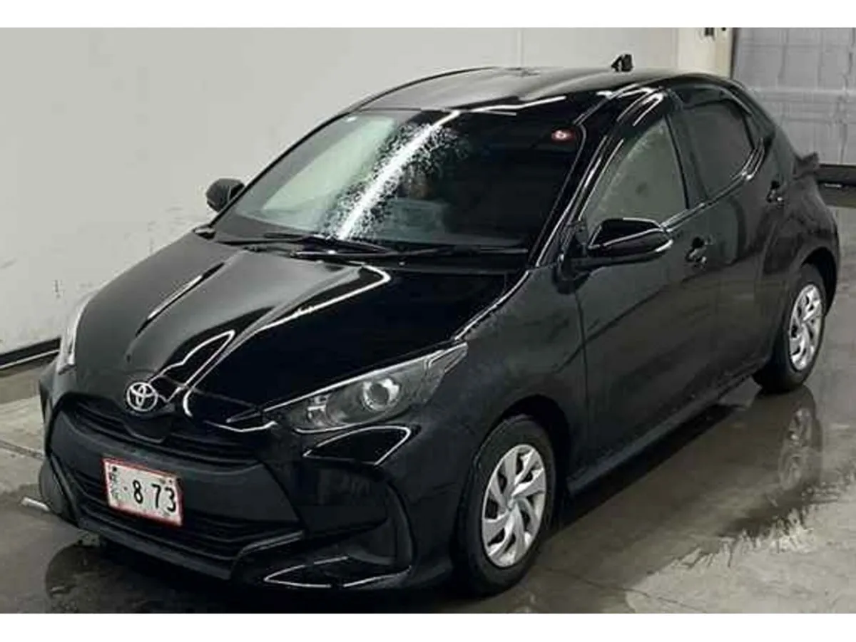 Toyota Yaris 1.5 Petrol Hybrid Auto - Image 3