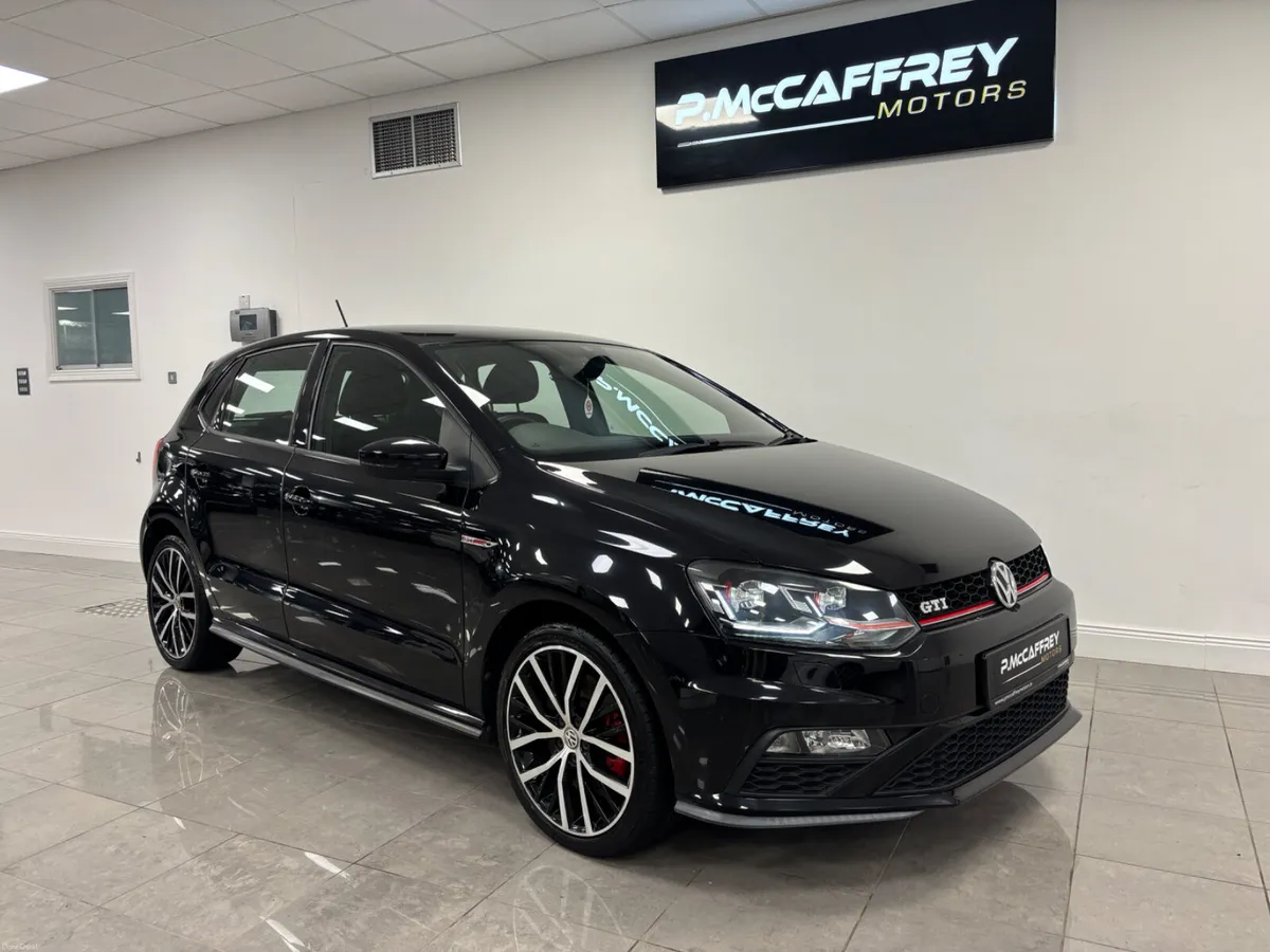 2017 Volkswagen Polo GTI 1.8 TSI DSG AUTO - Image 4