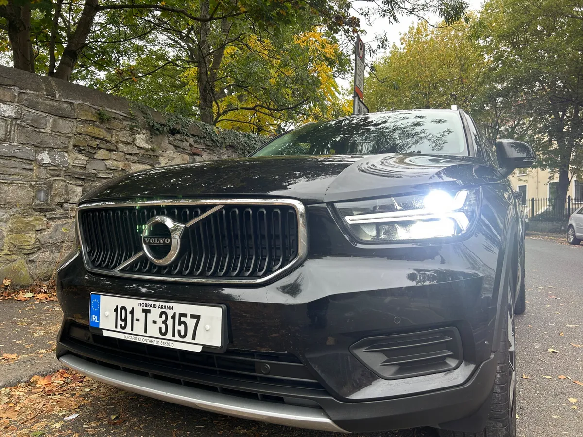 2019 VOLVO XC40 DIESEL SAT NAV NCT JANUARY 2027 - Image 1