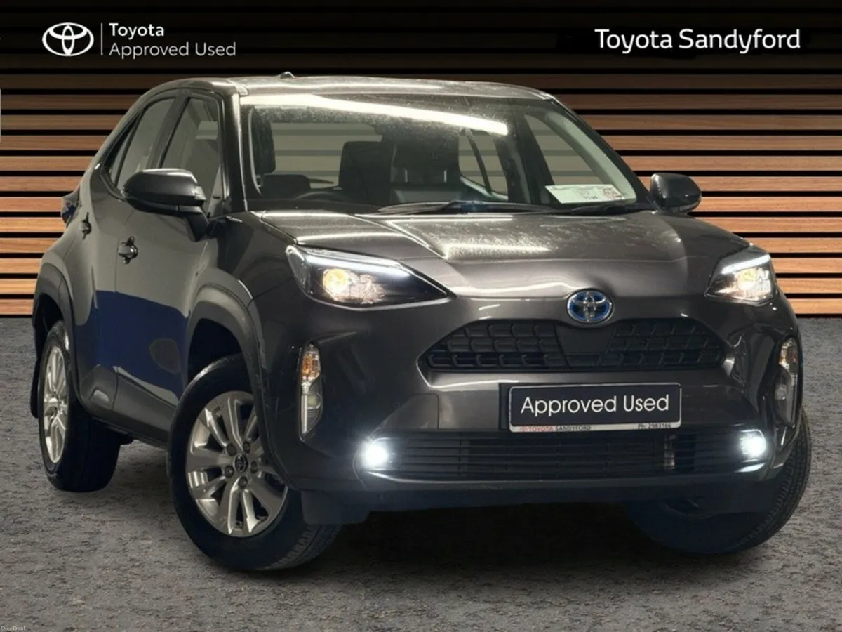 Toyota Yaris Cross LUNA HYBRID AUTOMATIC // REAR C - Image 1