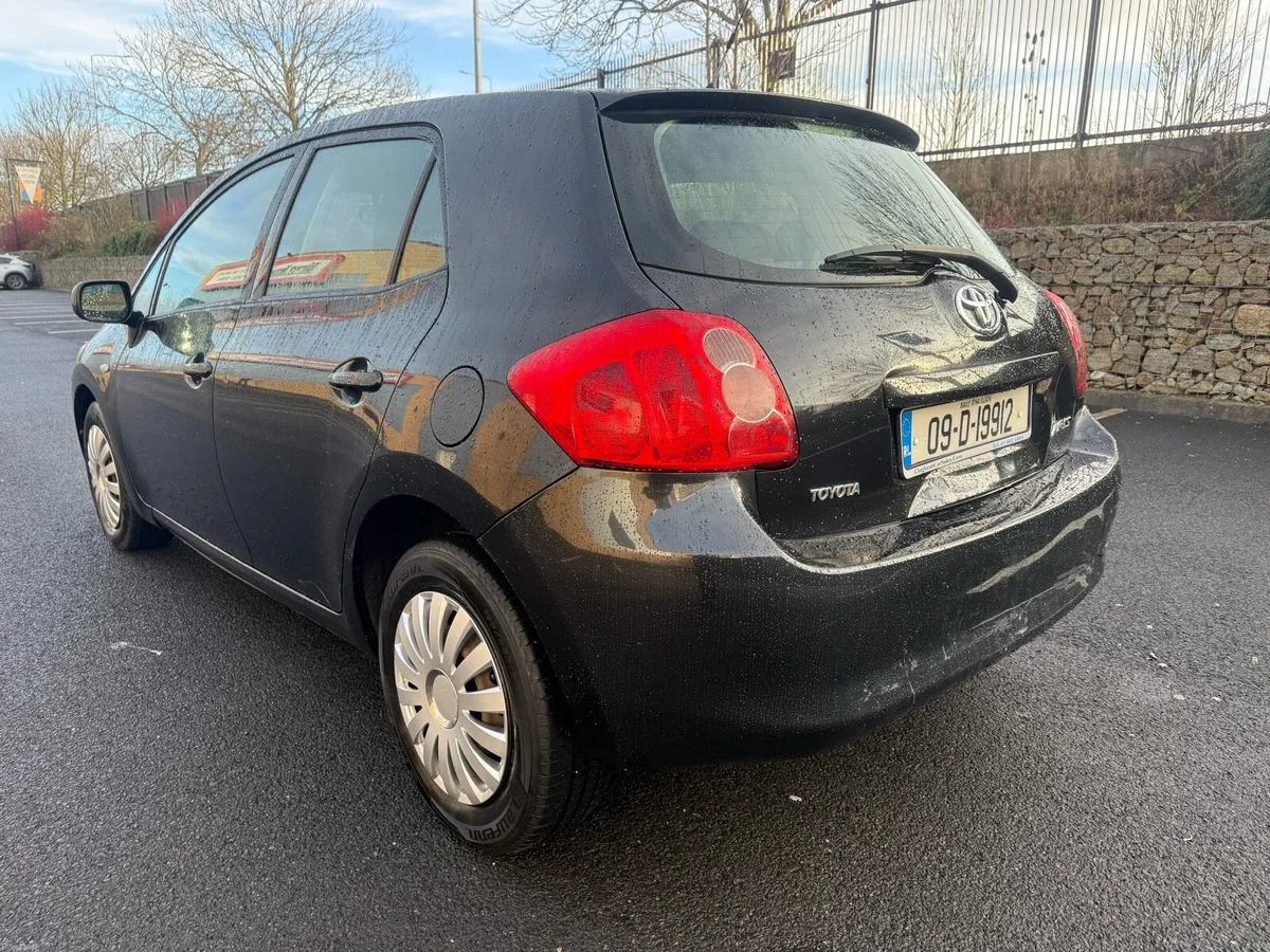 Toyota Auris 1.4 Terra (NCT 10-26) - Image 3