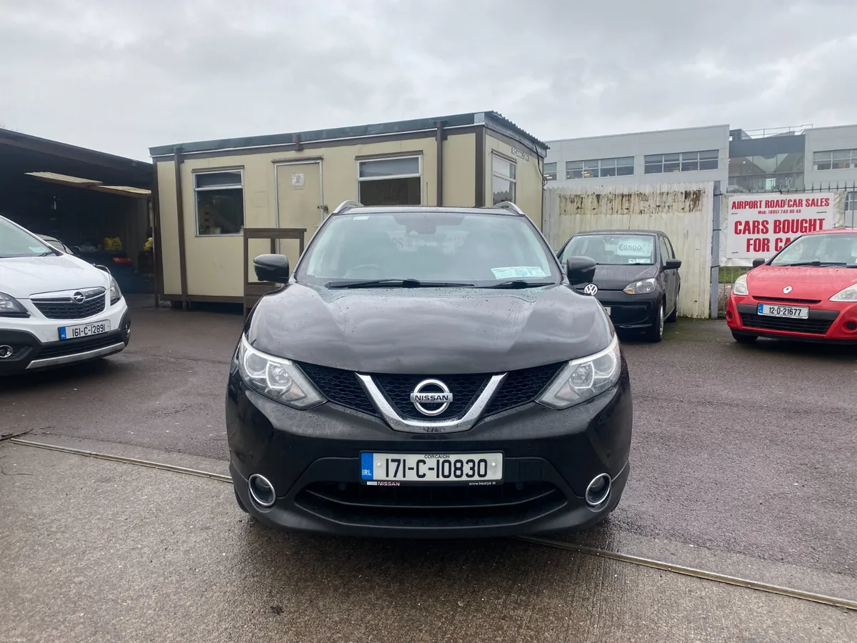Nissan Qashqai 2017 HIGH SPEC MODEL - Image 2