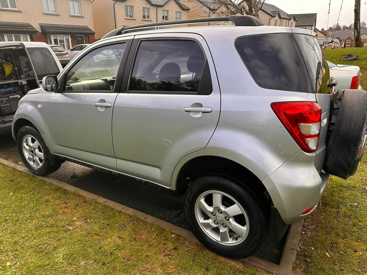 Daihatsu terios - Image 4